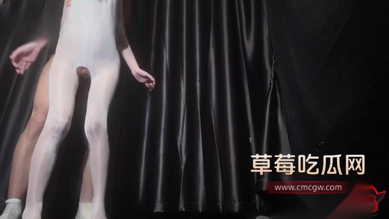 顶级反差白虎长腿女神 短发加禾 2