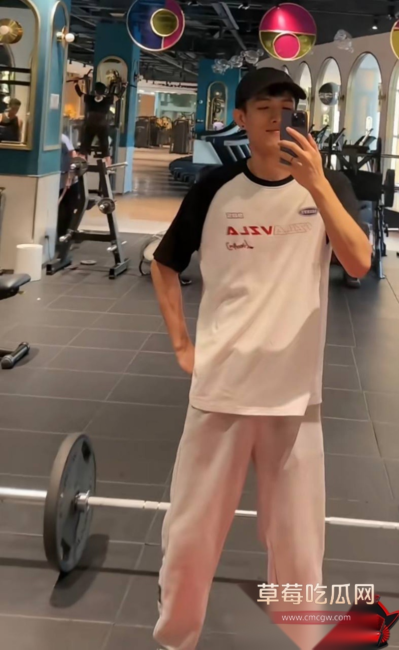230w粉女网红褒姒出轨 38 230w粉女网红褒姒出轨 38