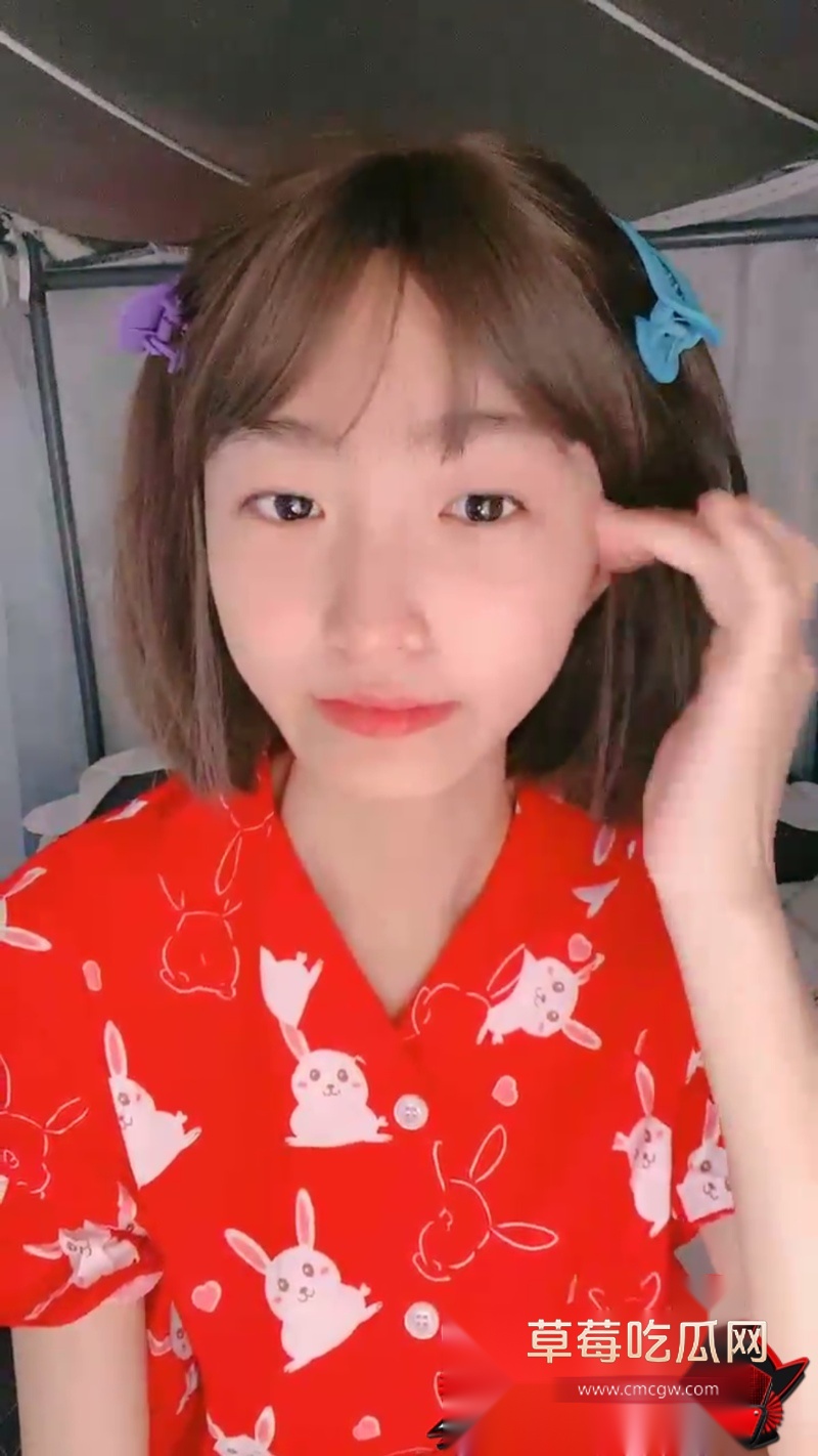 身边的大学学妹竟是福利姬 14