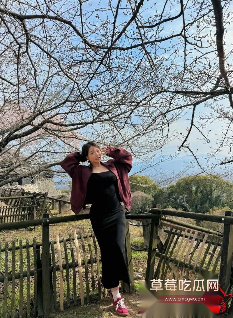 高颜短发巨乳健身博主 逆 22 高颜短发巨乳健身博主 逆 22