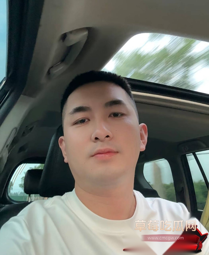 男网红李老板出轨 6 男网红李老板出轨 6