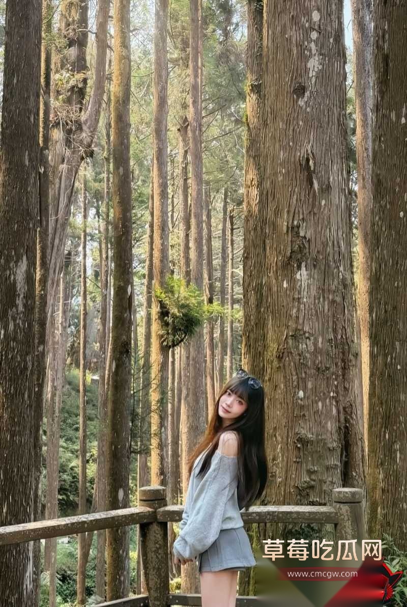 高颜巨乳睫毛美甲师喆玲 20 高颜巨乳睫毛美甲师喆玲 20