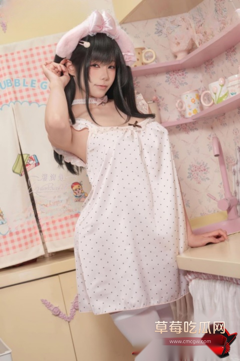 推特福利姬 Yiko湿润兔 咬一口兔娘 2 推特福利姬 Yiko湿润兔 咬一口兔娘 2