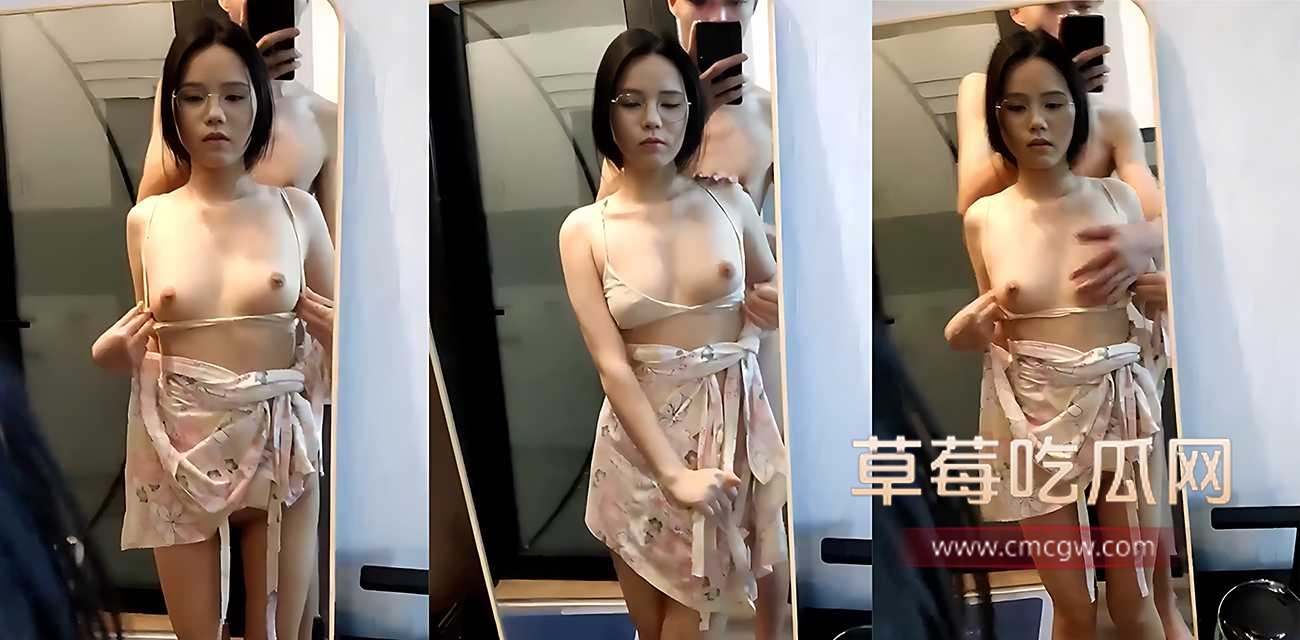 上海高颜值情侣露脸自拍流出.jpg 上海高颜值情侣露脸自拍流出.jpg
