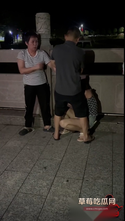 反差偷情老头6 反差偷情老头6