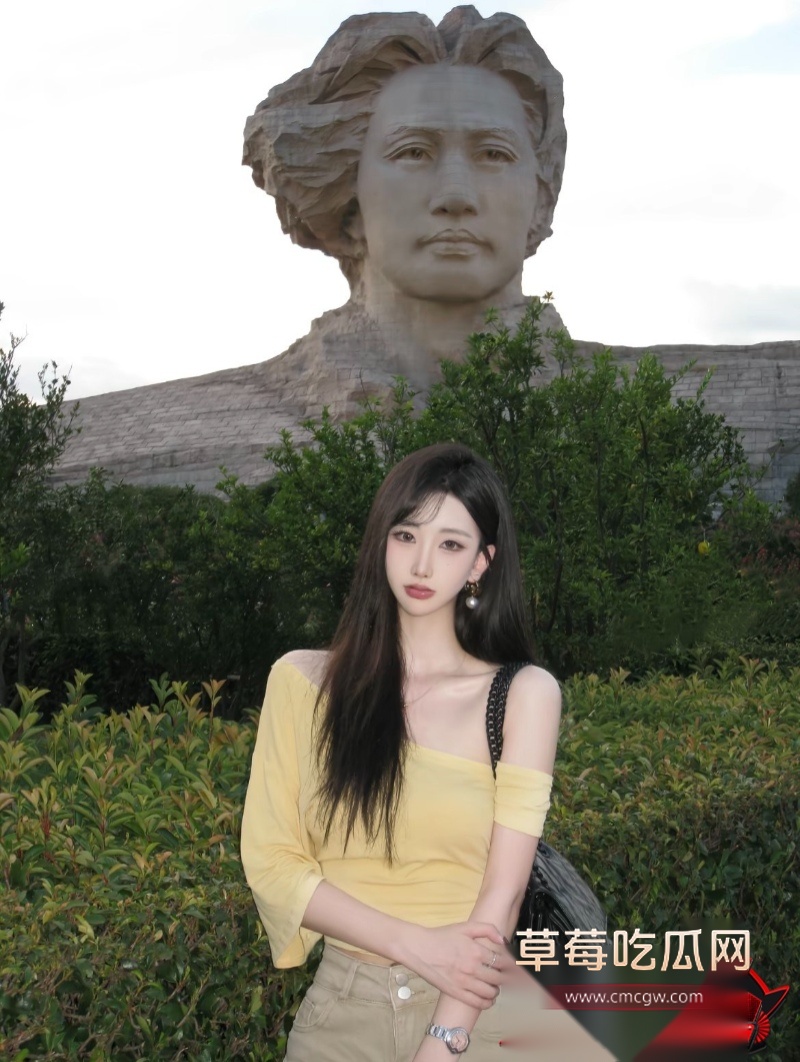 学生妹 为了买苹果17 Pro Max与金主约炮5 学生妹 为了买苹果17 Pro Max与金主约炮5