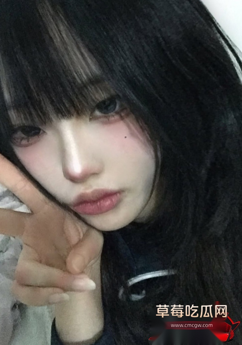 IG3万粉高颜短发妹 21 IG3万粉高颜短发妹 21