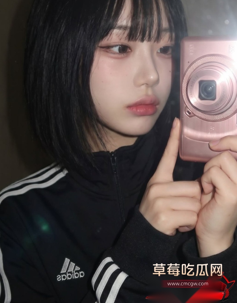 IG3万粉高颜短发妹 16 IG3万粉高颜短发妹 16