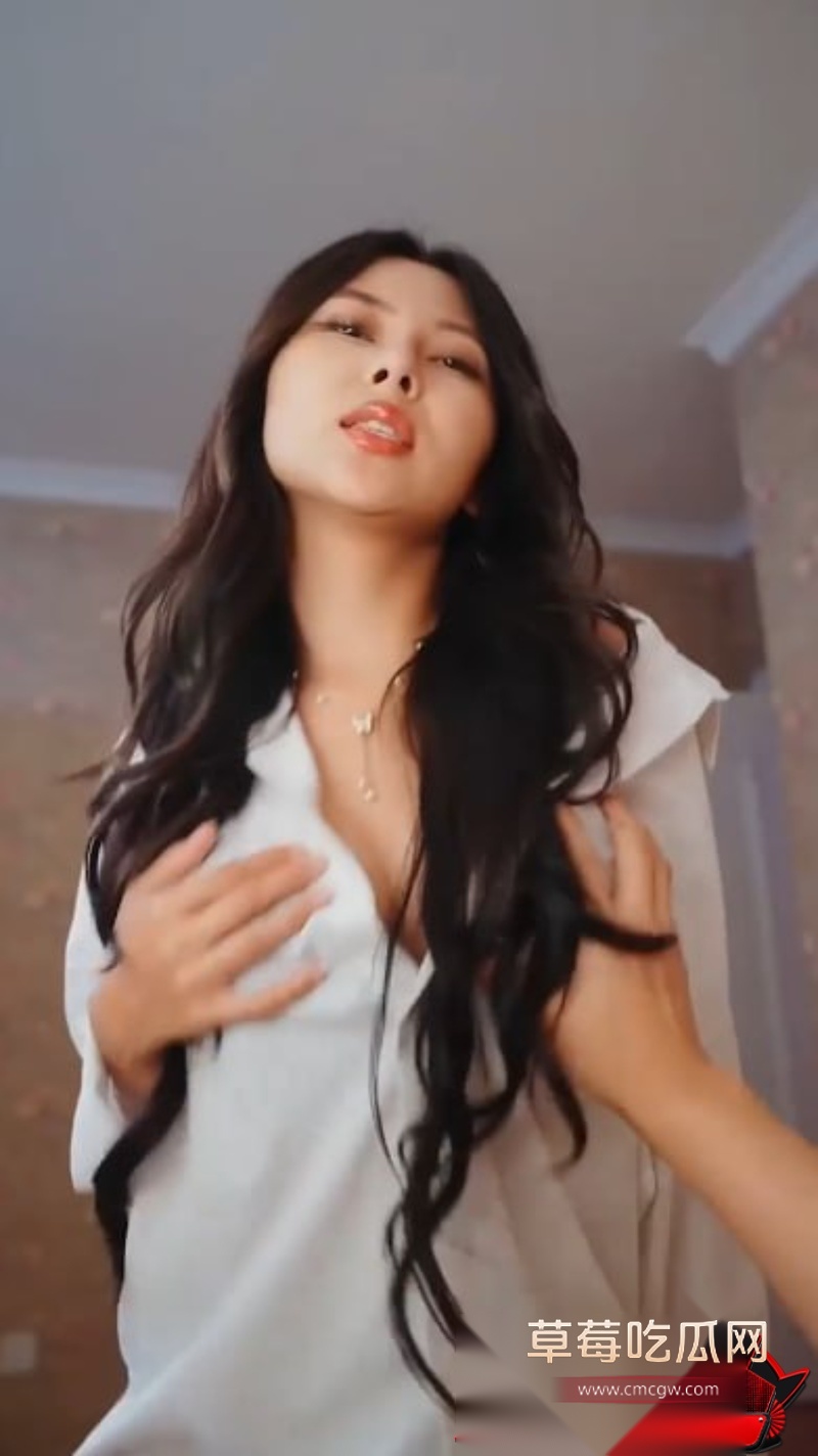 擦边短剧 深夜催乳师vs压抑的嫂子 5 擦边短剧 深夜催乳师vs压抑的嫂子 5