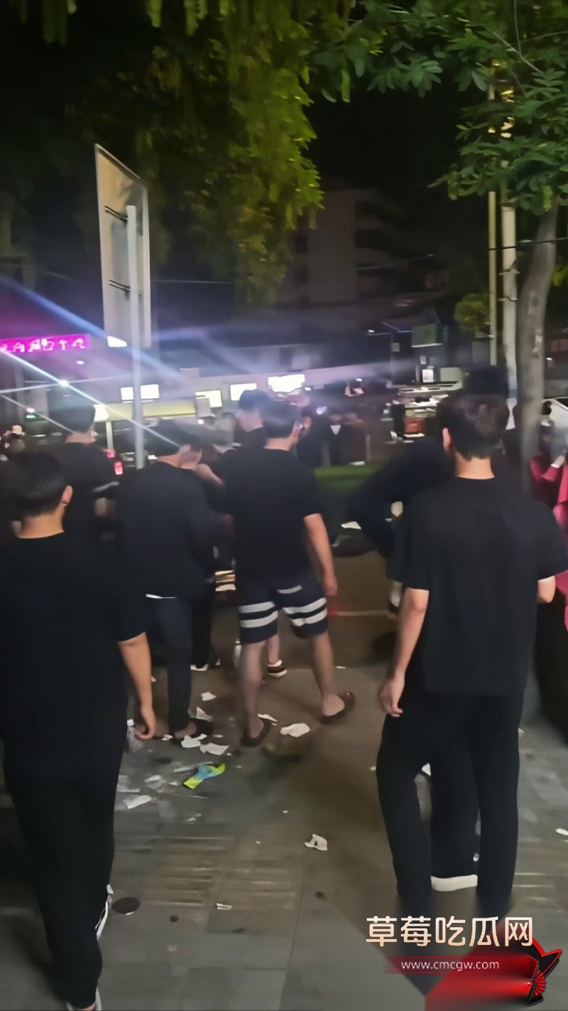 反差精神小妹 6 反差精神小妹 6