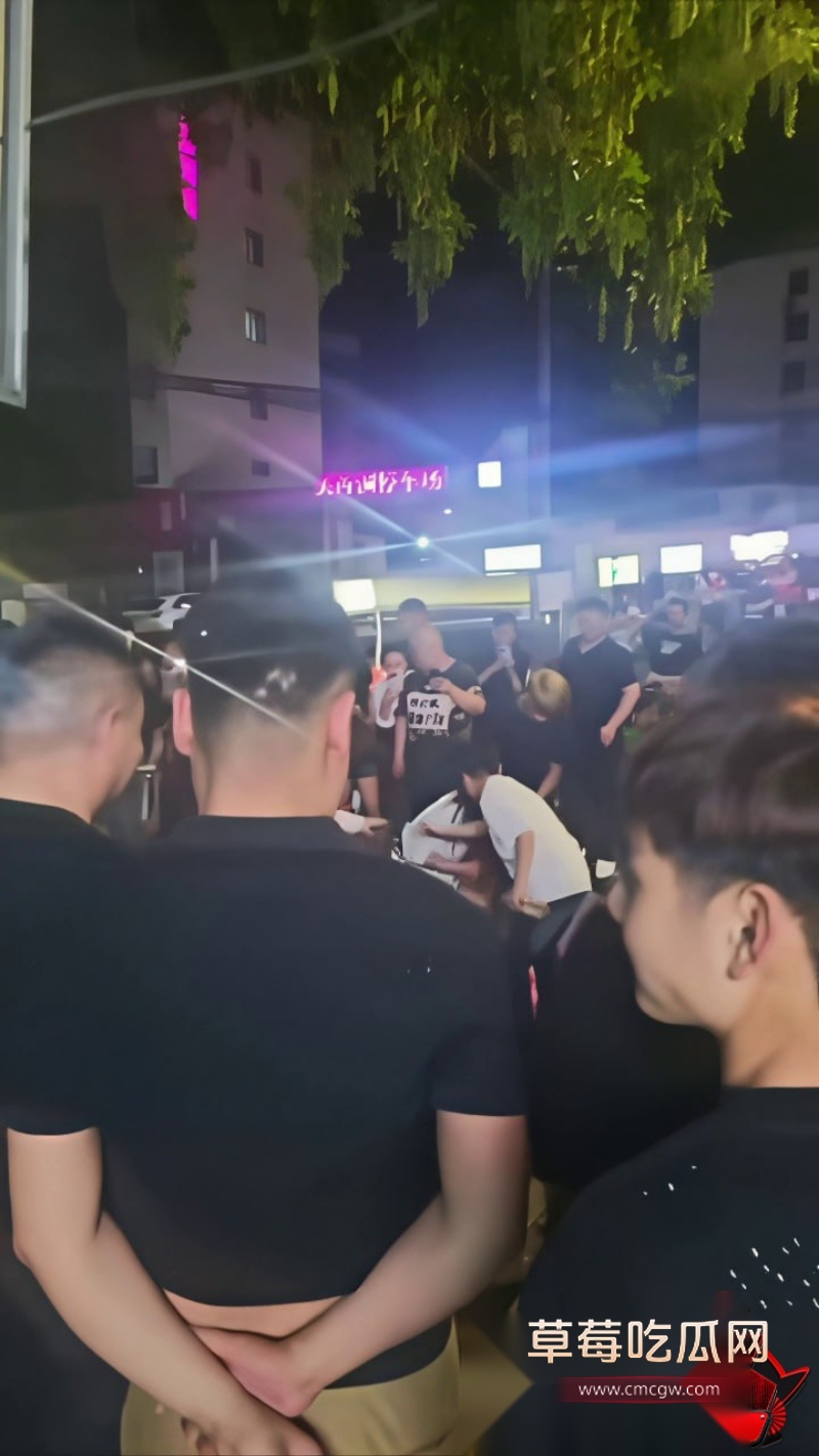 反差精神小妹 10 反差精神小妹 10