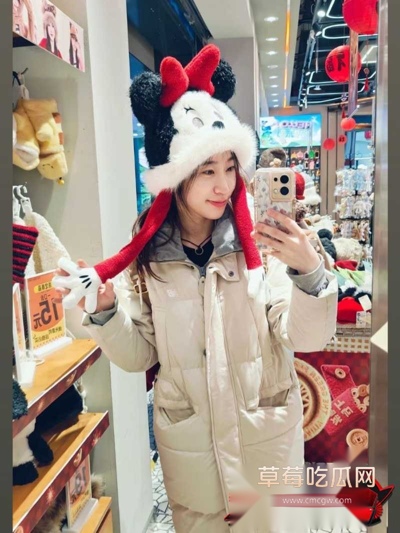 河北保定肥臀妹子 蕾丝内裤扭臀私拍2 河北保定肥臀妹子 蕾丝内裤扭臀私拍2
