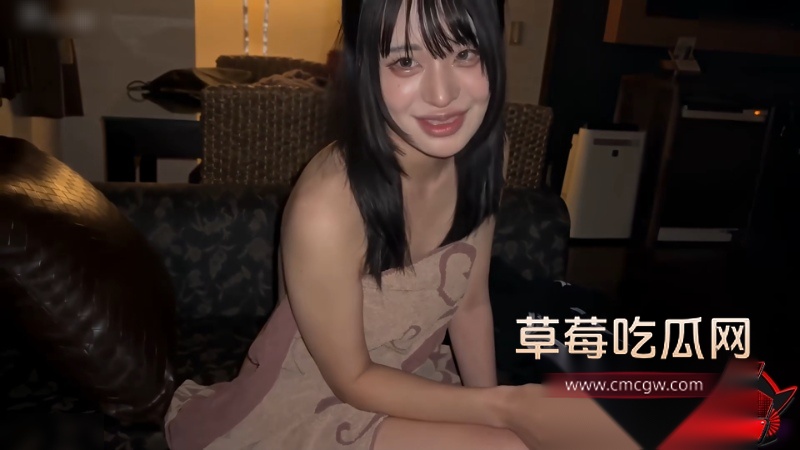 秋叶原知名女仆咖啡厅的漂亮妹妹 16