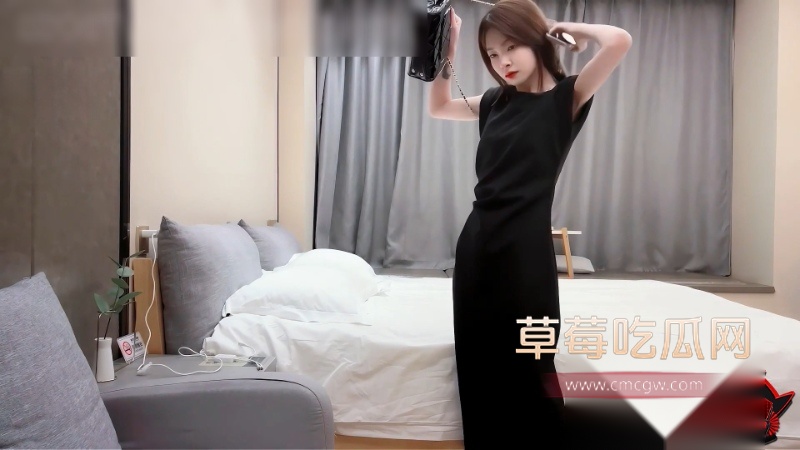 7BOSS探花约操娇小短发大胸嫩妹 14 7BOSS探花约操娇小短发大胸嫩妹 14