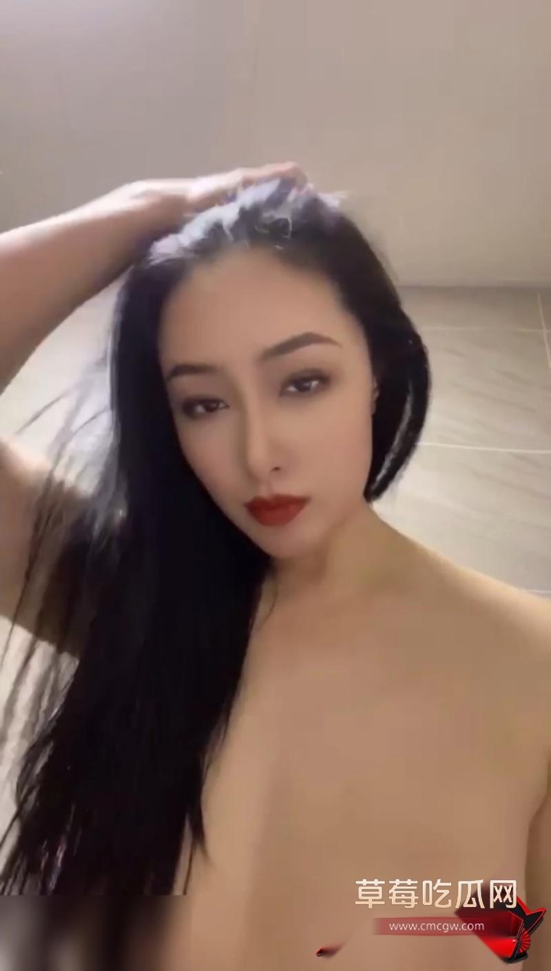 高颜值极品大奶少妇 2 高颜值极品大奶少妇 2