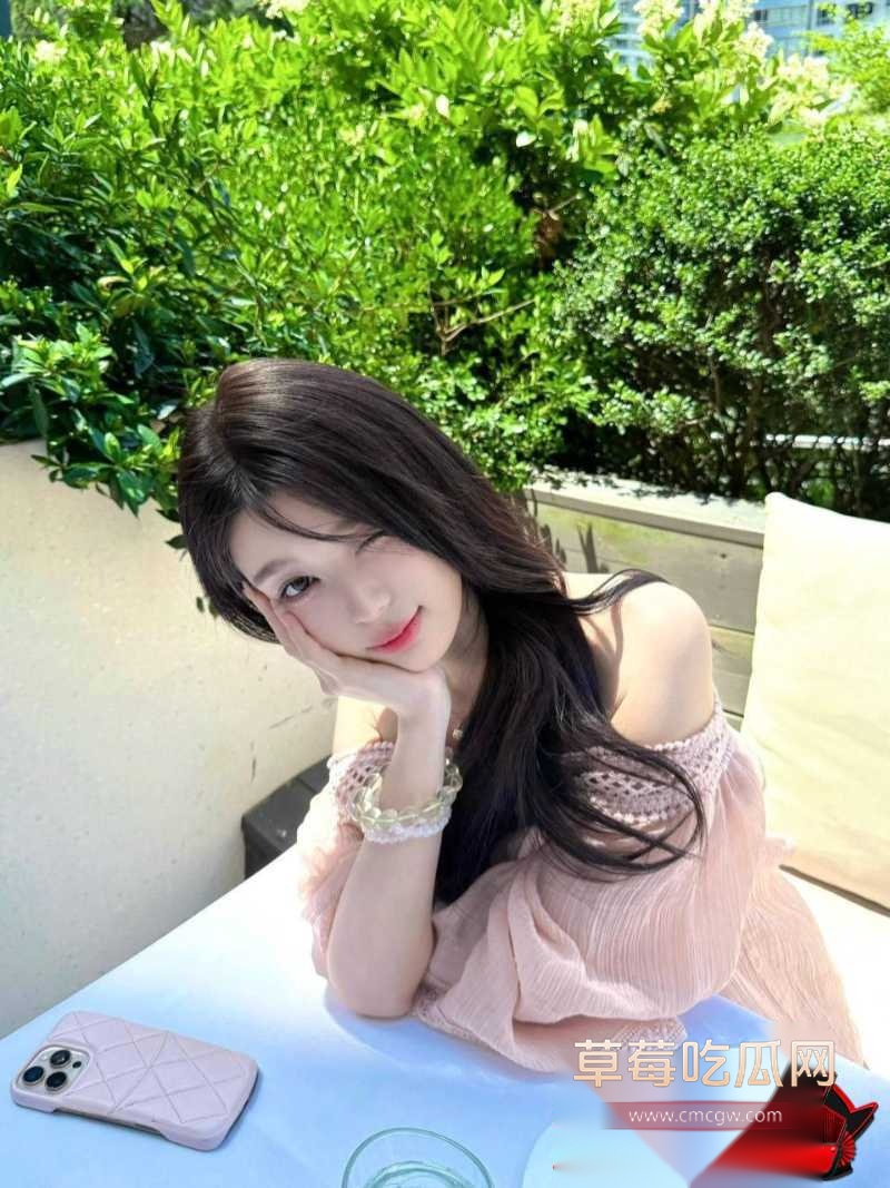 我的枪好长 约炮红色露乳情趣奶妹3 我的枪好长 约炮红色露乳情趣奶妹3