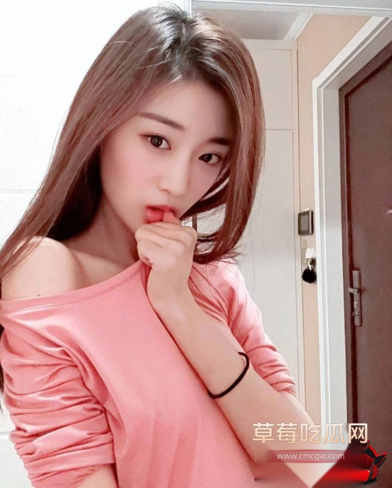 女模特 冯玥妍 不雅视频流出8 女模特 冯玥妍 不雅视频流出8