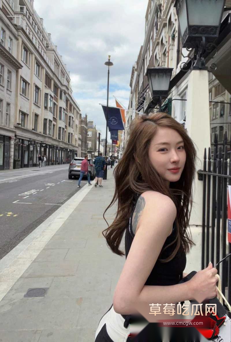 英国高颜留学生 周颜晴 3 英国高颜留学生 周颜晴 3
