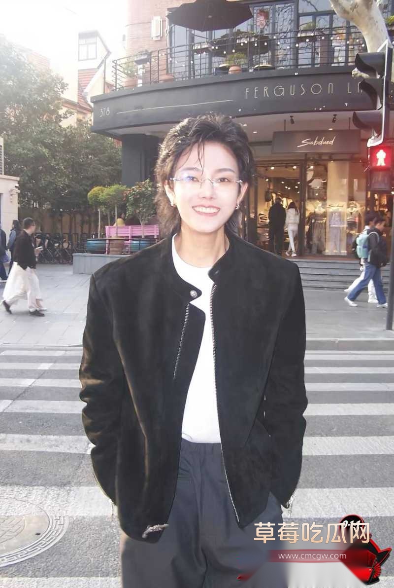 抖音21万粉女网红 凯凯kai 25 抖音21万粉女网红 凯凯kai 25