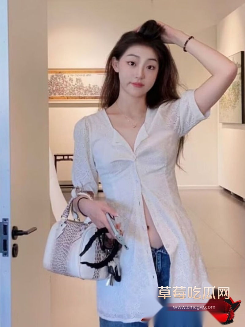 南京艺术学院清纯美女 杨妍2 南京艺术学院清纯美女 杨妍2