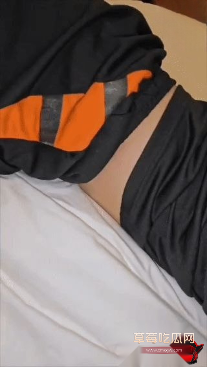 海角乱伦姐姐的诱惑 3