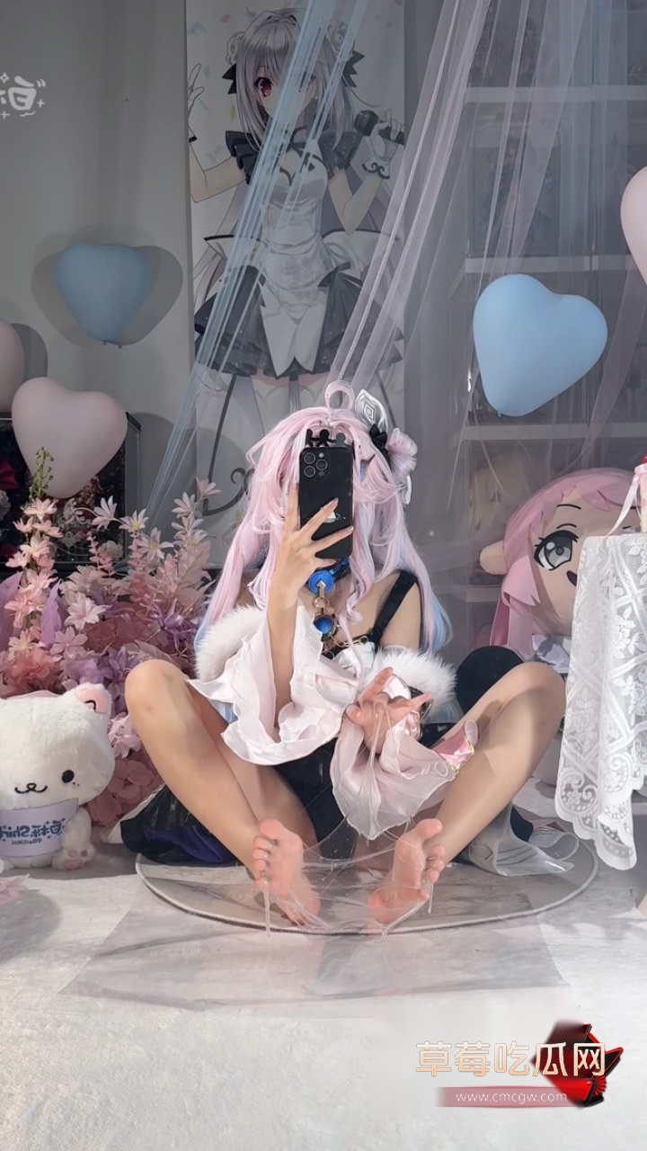 顶级福利姬 白栎Shirly4