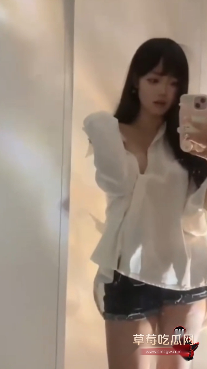 抖音高颜值网红 乌龙椰椰6