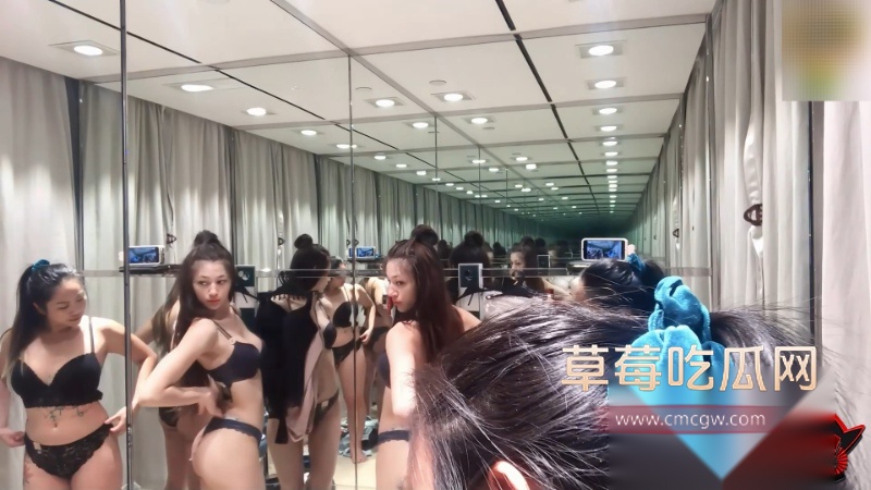 身材超正的混血女神 7