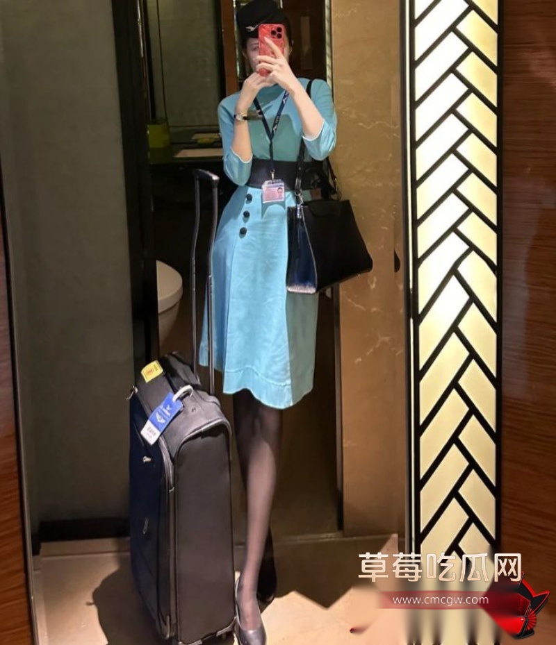 高颜值厦航在职空姐 欣欣杨 7