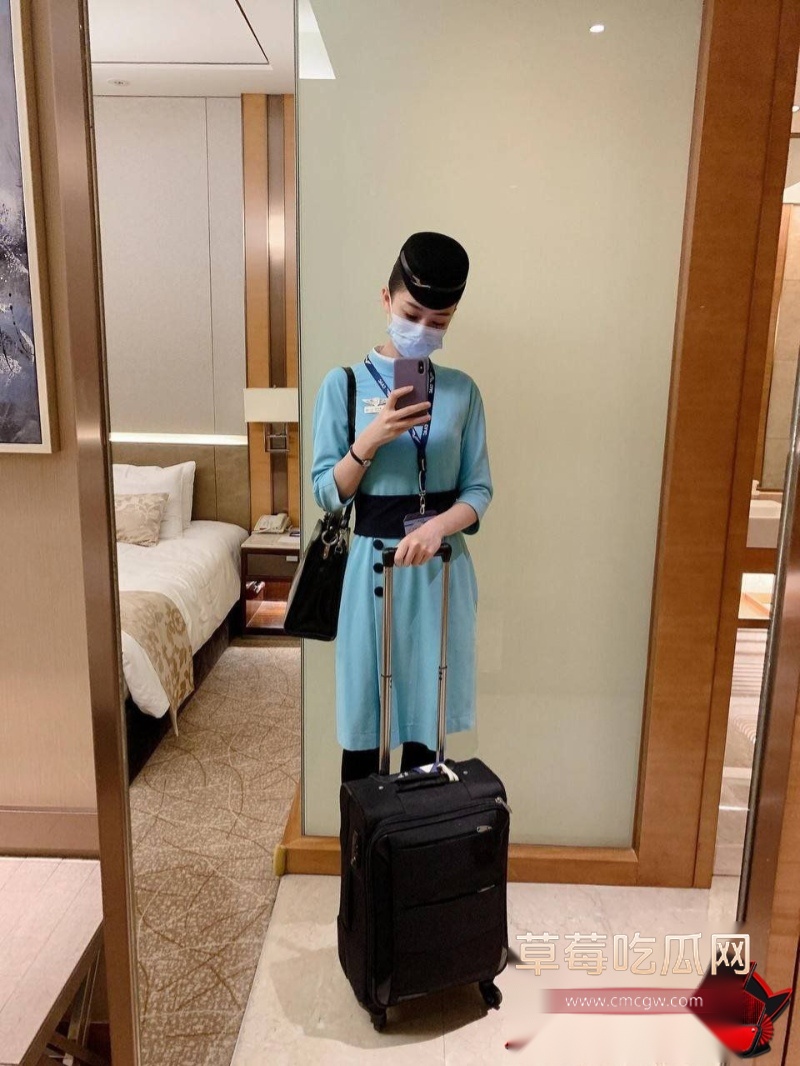 高颜值厦航在职空姐 欣欣杨 15