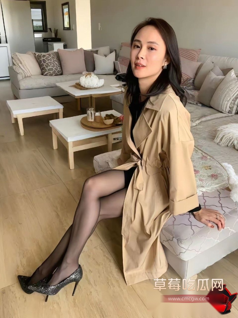 广东东莞小骚货 何娟慧 12
