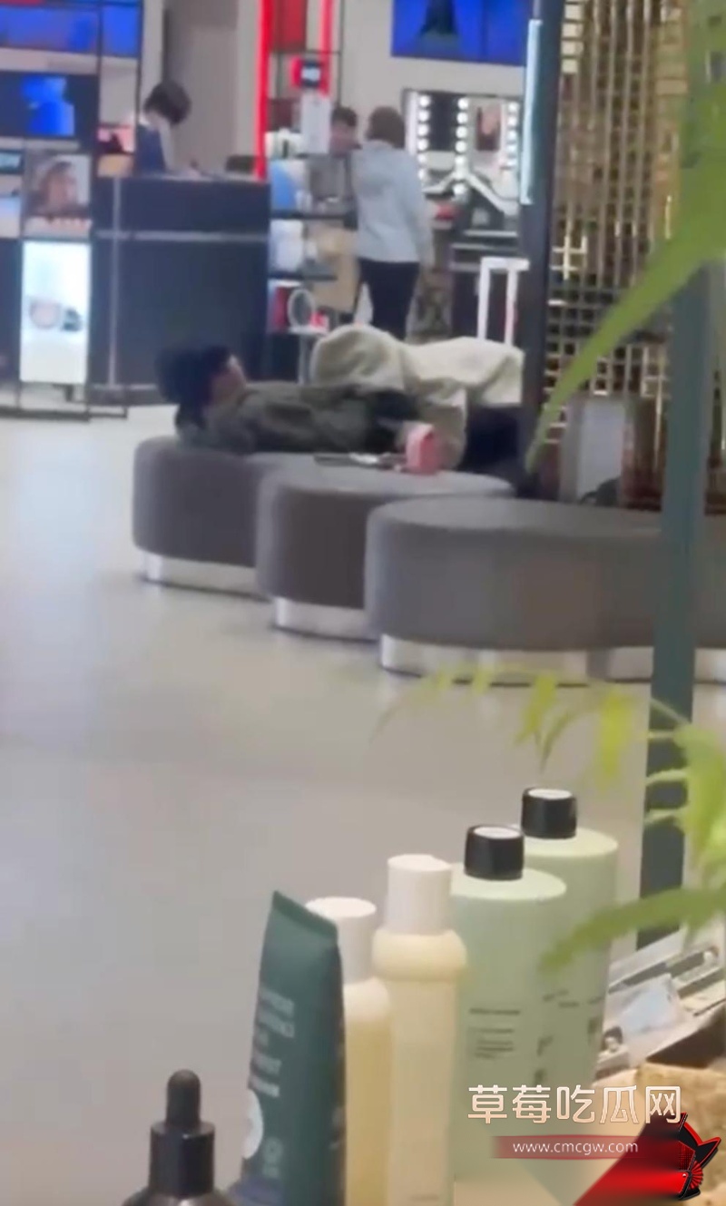 每日大赛之人妻福利合集 性感人妻风韵犹存 有着高超淫技欲望还特别大7