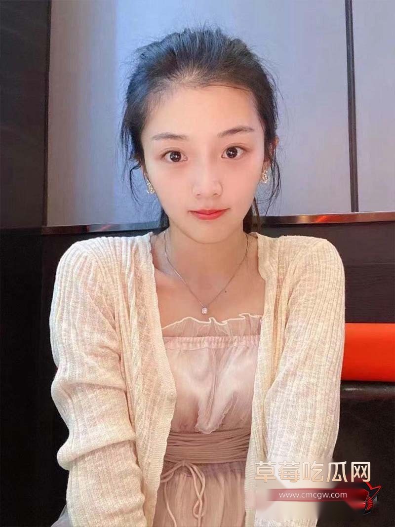 上海师范大学校花 邓乔馨4