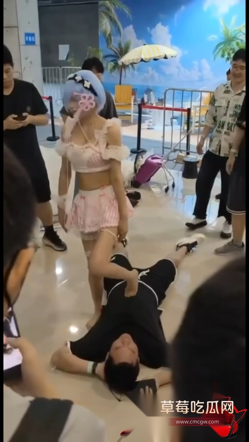 50块钱可以埋胸60秒 5 50块钱可以埋胸60秒 5