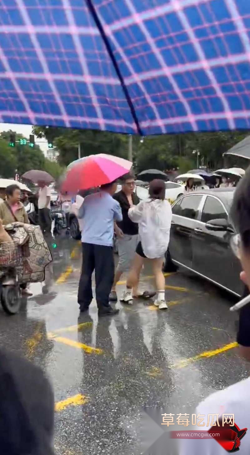 金主被原配当场捉奸5 金主被原配当场捉奸5