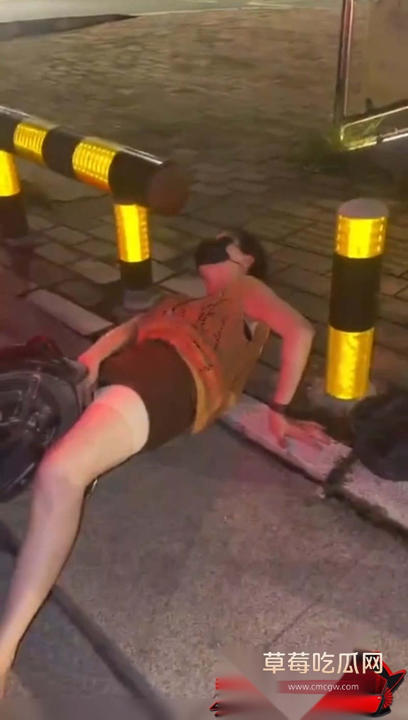 骚女户外寻求刺激 1