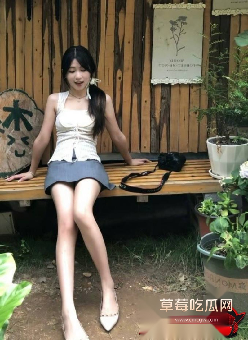 海来阿木悼念女儿6