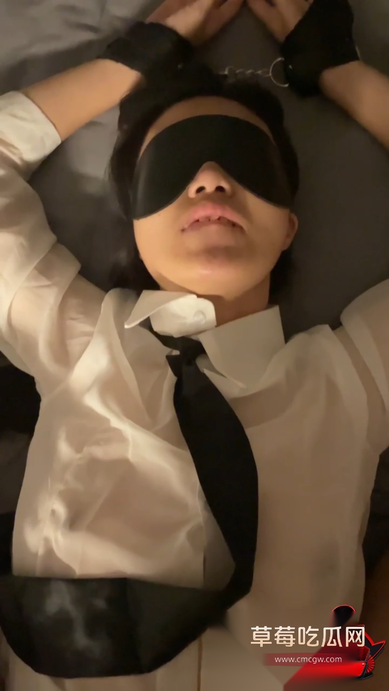 湖南顶级反差学生妹 林溪1